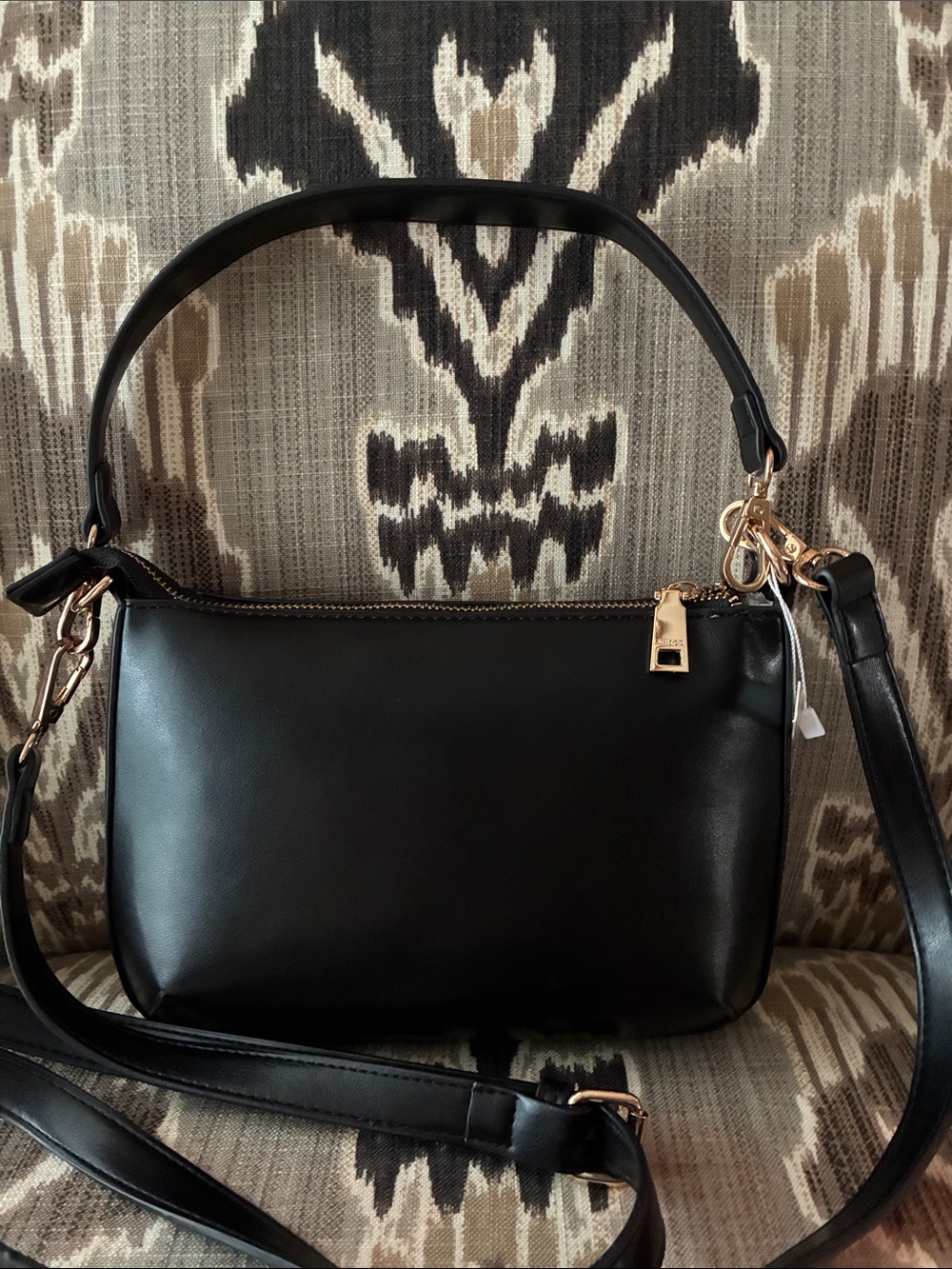 NWT Jen & Co Carmen Vegan Gold Stud Black Crossbody - Picture 2 of 14
